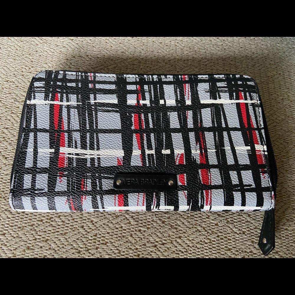 Vera Bradley Accordion wallet